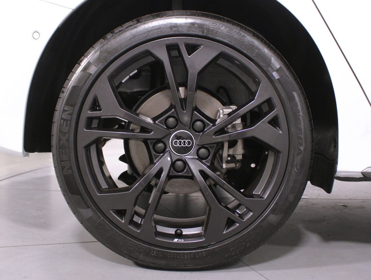 Imatge del vehicle 8
