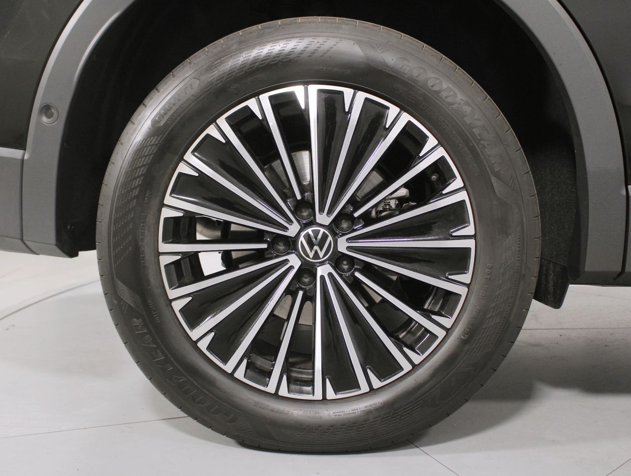 Imatge del vehicle 8