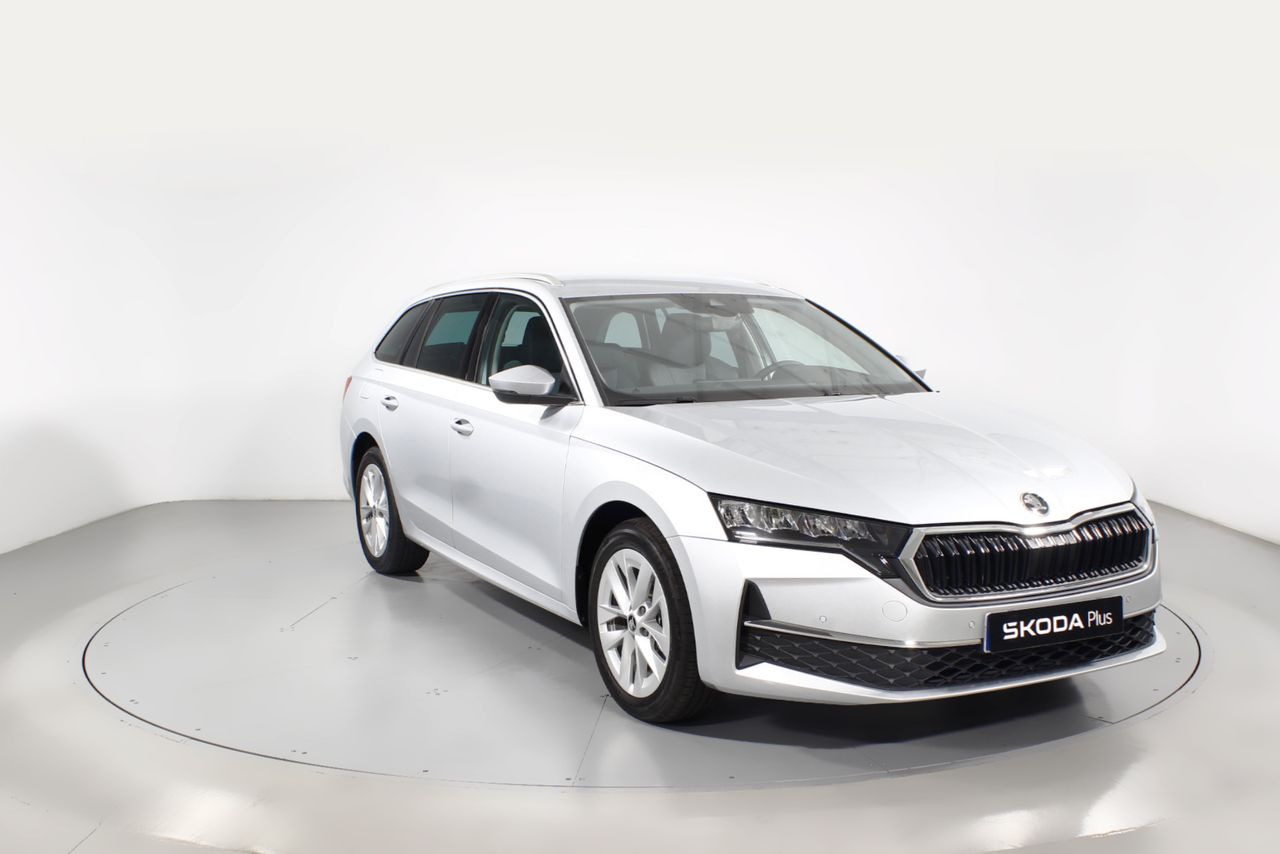 Skoda Octavia OCTAVIA fam. 1.5 TSI MHEV DESIGN 110KW DSG 5P