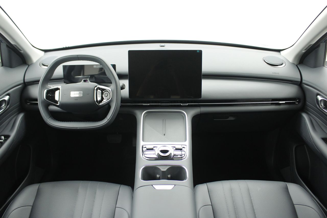 Geely Starray EM-i Híbrido Enchufable 5 plazas Barcelona - foto 4