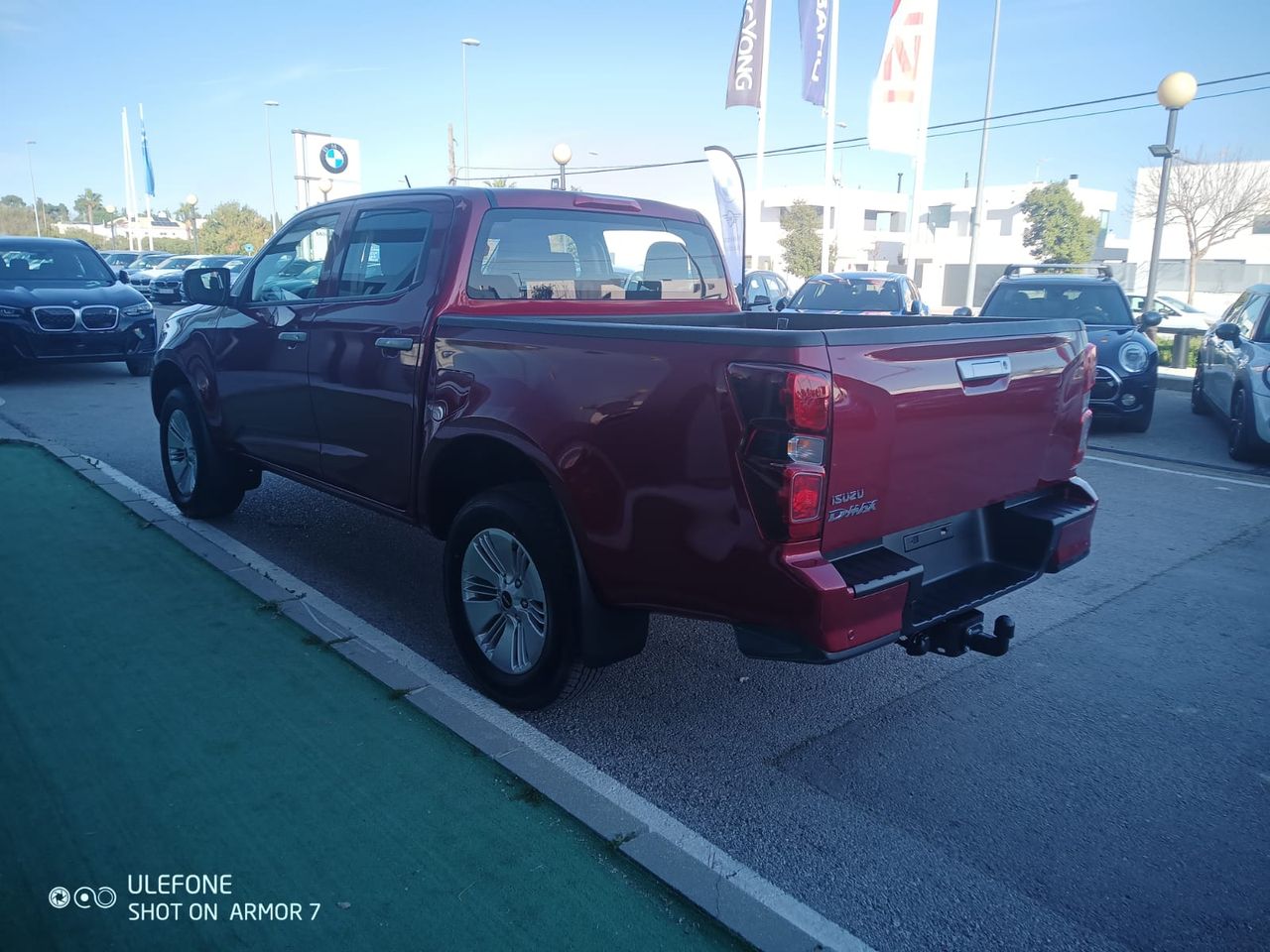 isuzu d-max 2023 / foto grande (2)