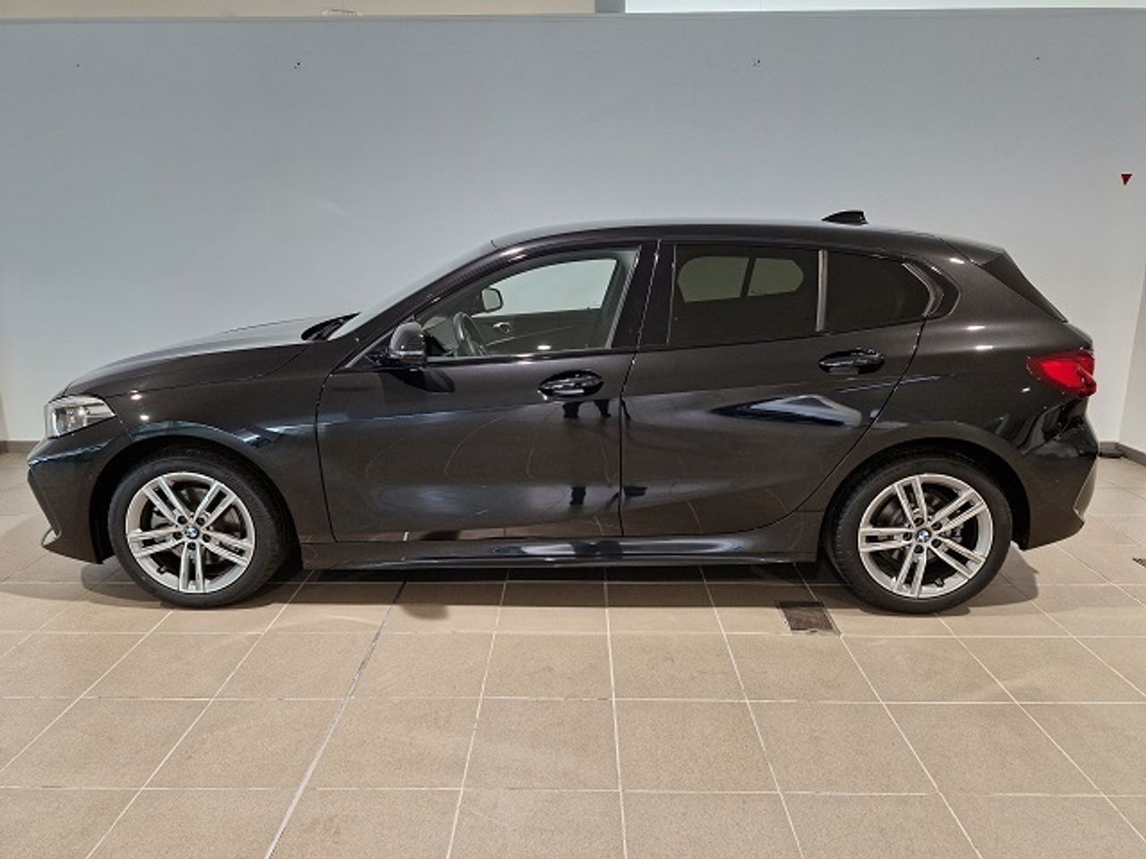 bmw serie 1 2024 / foto grande (3)