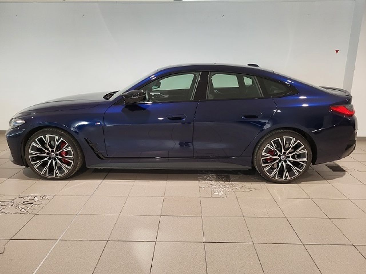 bmw i4 2022 / foto grande (3)