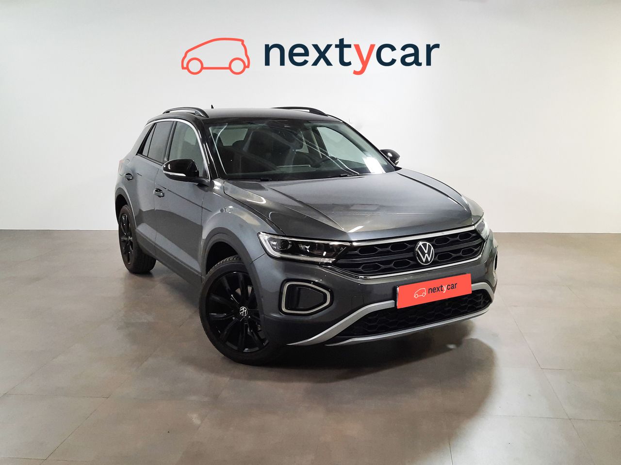 Volkswagen T-Roc Dark 1.0 TSI 81 kW (110 CV) - Foto 2