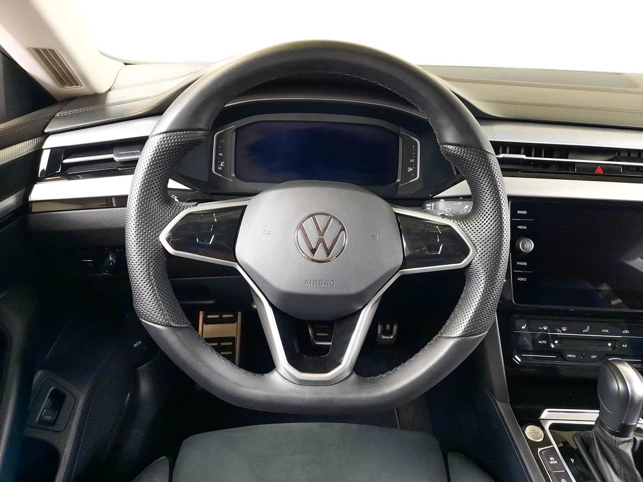 Volkswagen Arteon Elegance 2.0 TDI 110 kW (150 CV) DSG - Foto 2