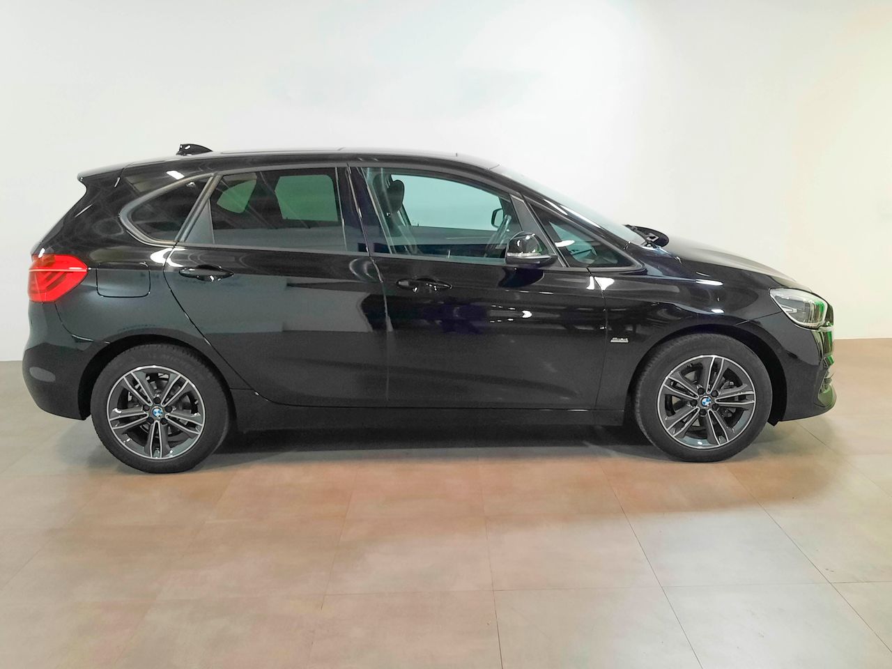 BMW Serie 2 218i Active Tourer 103 kW (140 CV) - Foto 2