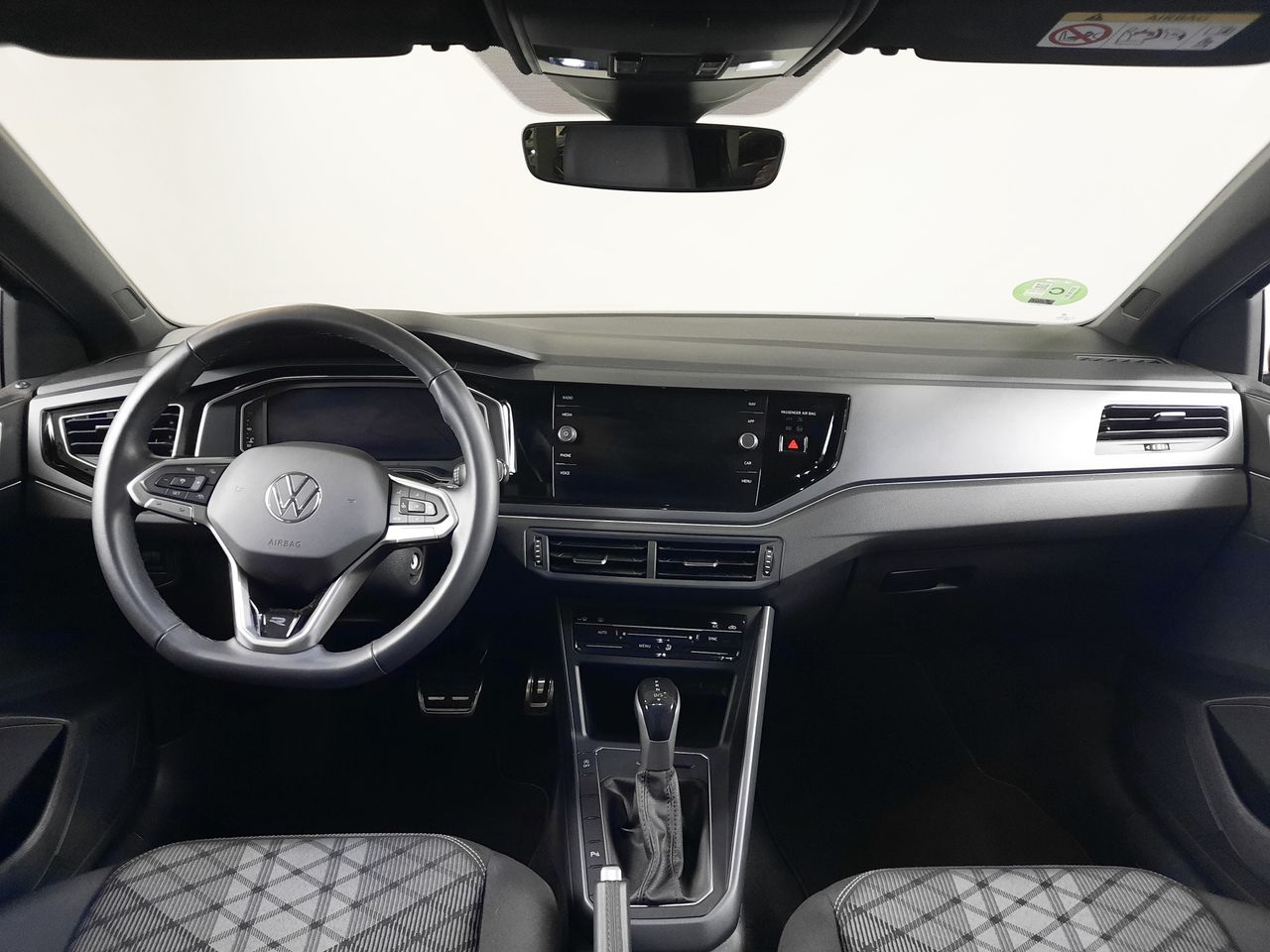 Volkswagen Polo R-Line 1.0 TSI 85 kW (115 CV) DSG - Foto 2