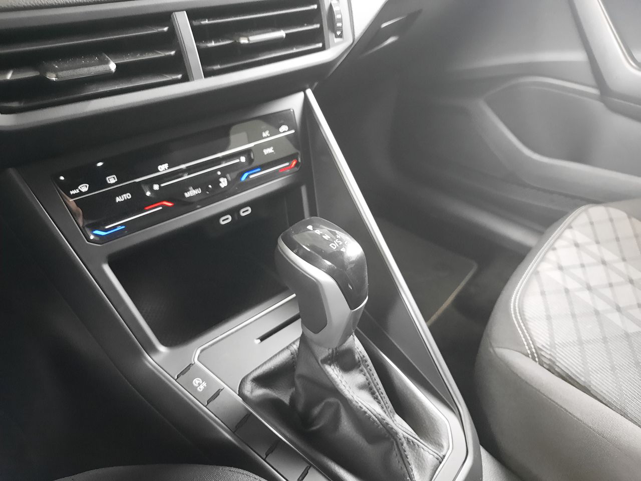 Volkswagen Polo R-Line 1.0 TSI 85 kW (115 CV) DSG - Foto 2
