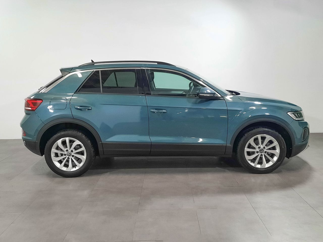 volkswagen t-roc 2024 / foto grande (3)
