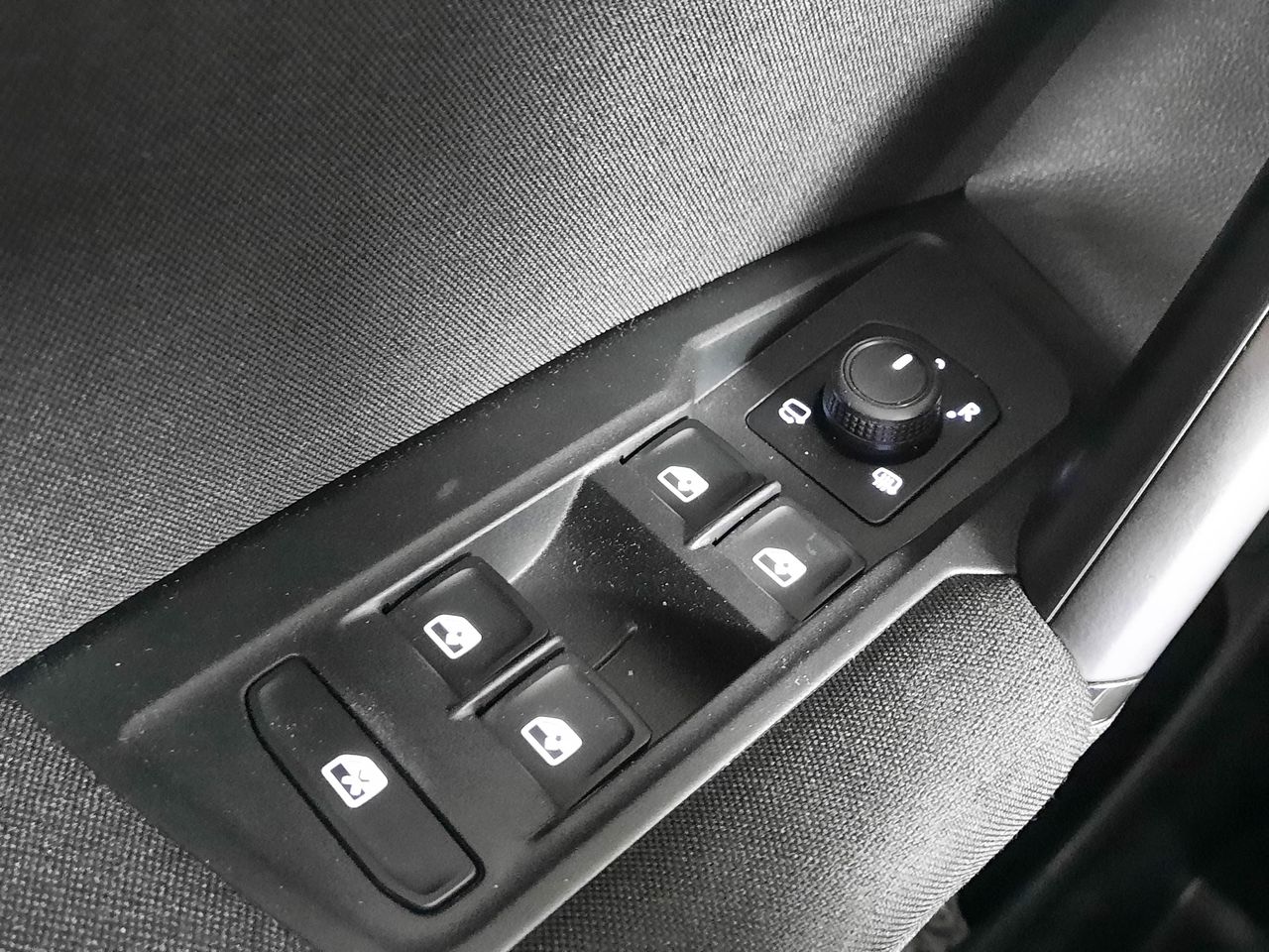 Volkswagen Tiguan Life 1.4 TSI eHybrid 180 kW (245 CV) DSG - Foto 2