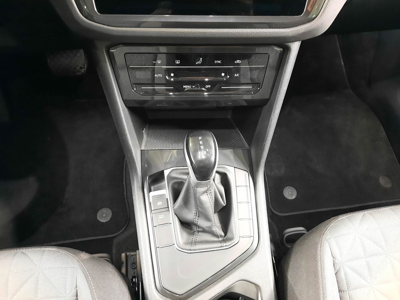 Volkswagen Tiguan Life 1.4 TSI eHybrid 180 kW (245 CV) DSG - Foto 2