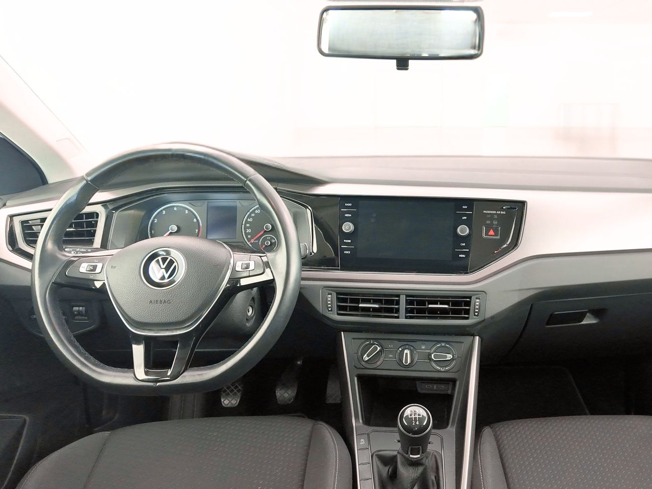 Volkswagen Polo Advance 1.0 TSI 70 kW (95 CV) 5 vel.  - Foto 2