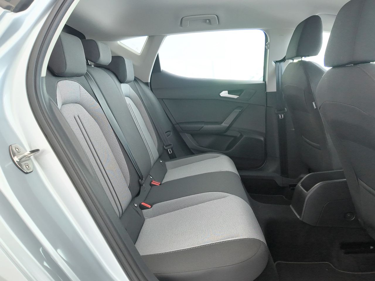 Seat Leon 1.0 TSI S&S STYLE XS 110  - Foto 2