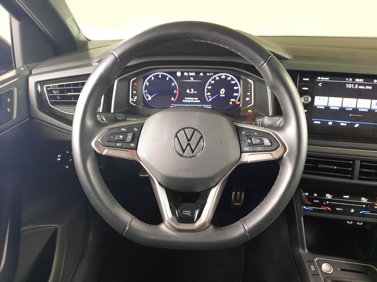 Volkswagen Taigo 1.0 TSI R-Line 85kW (115CV)  - Foto 2