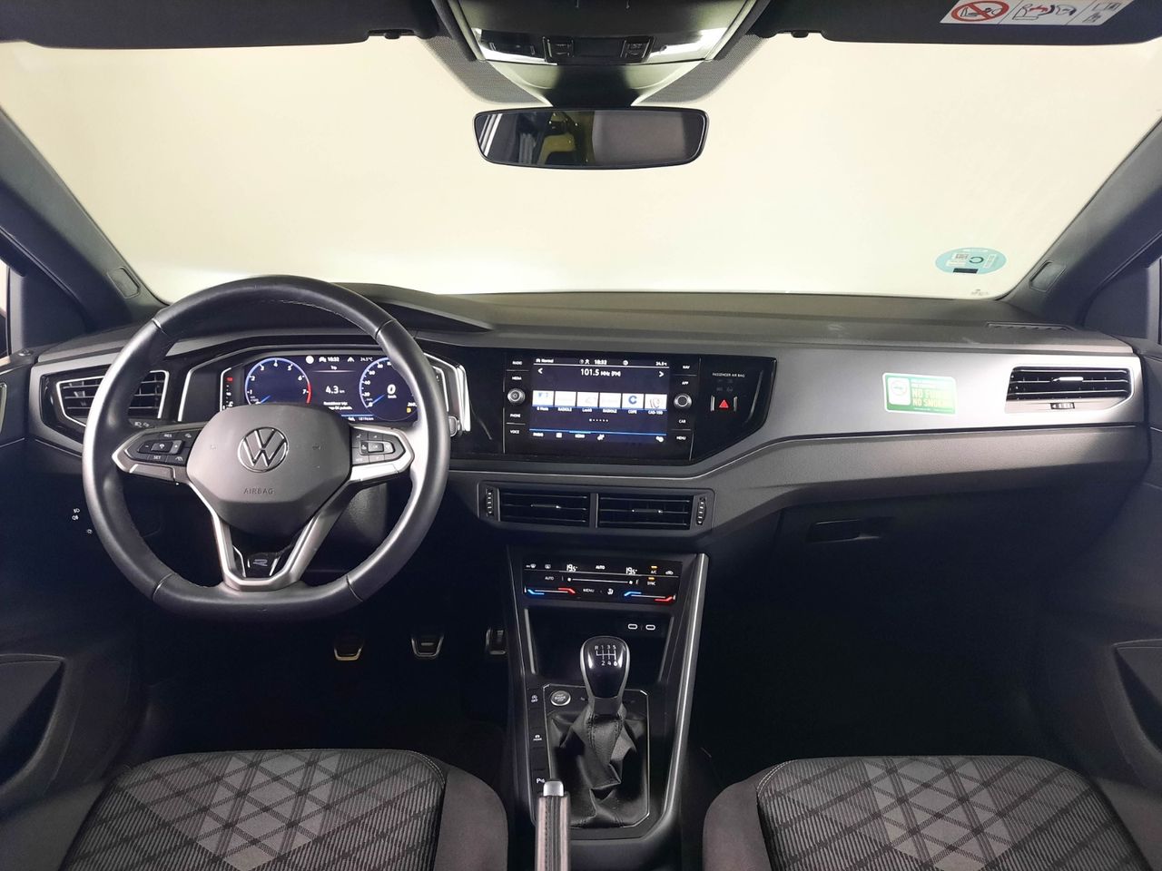Volkswagen Taigo 1.0 TSI R-Line 85kW (115CV)  - Foto 2
