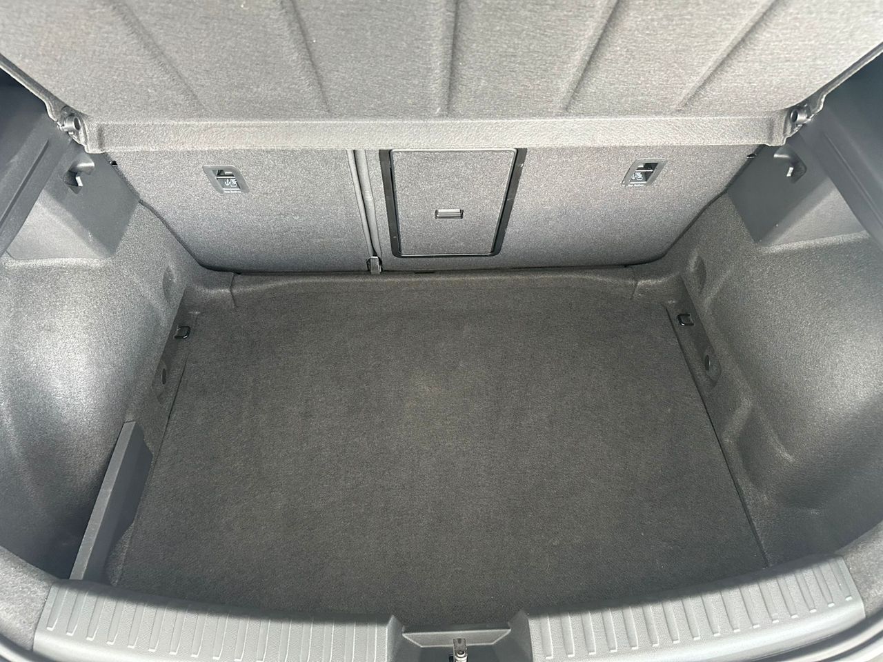 Cupra León 1.5 ETSI DSG 110Kw  - Foto 2