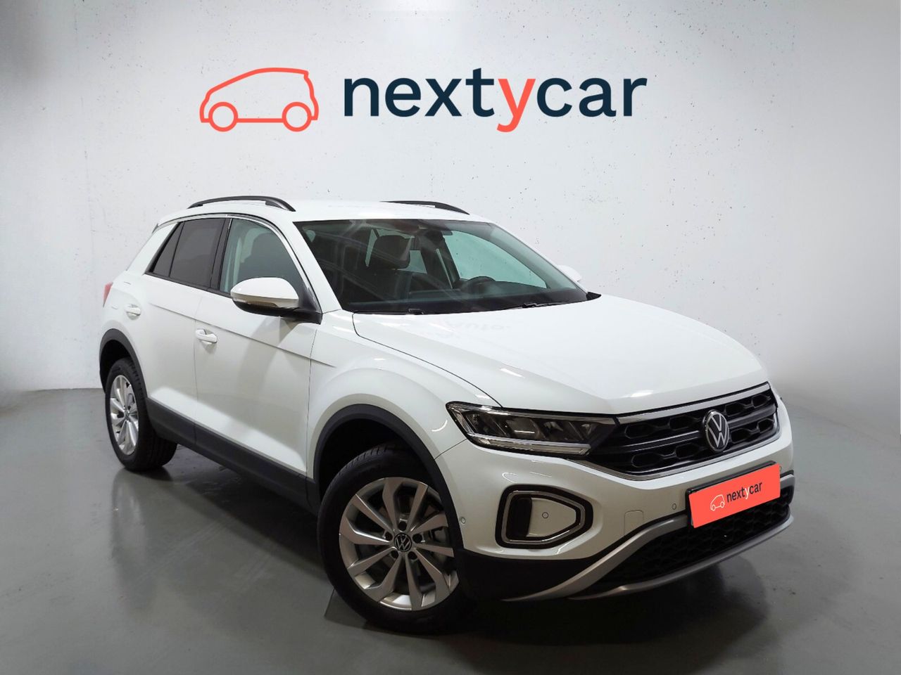 Volkswagen T-Roc  Life 2.0 TDI 85 kW (115 CV) 6 vel  - Foto 2