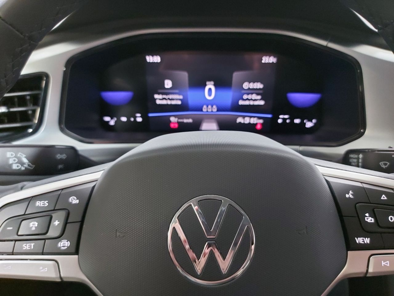 Volkswagen T-Roc  Life 2.0 TDI 85 kW (115 CV) 6 vel  - Foto 2