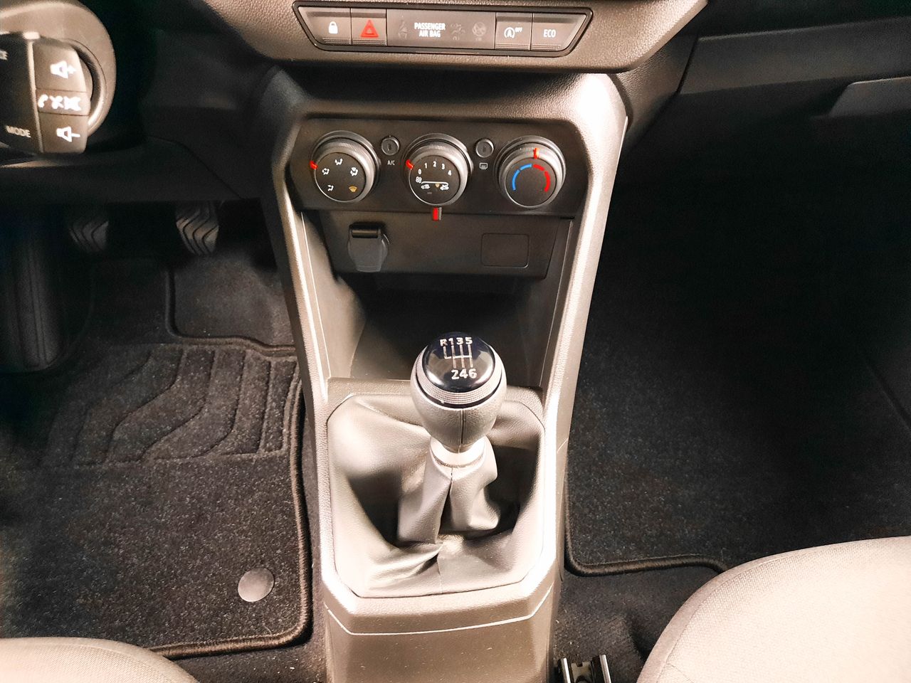 Dacia Sandero Essential TCe 66 kW (91 CV) - Foto 2