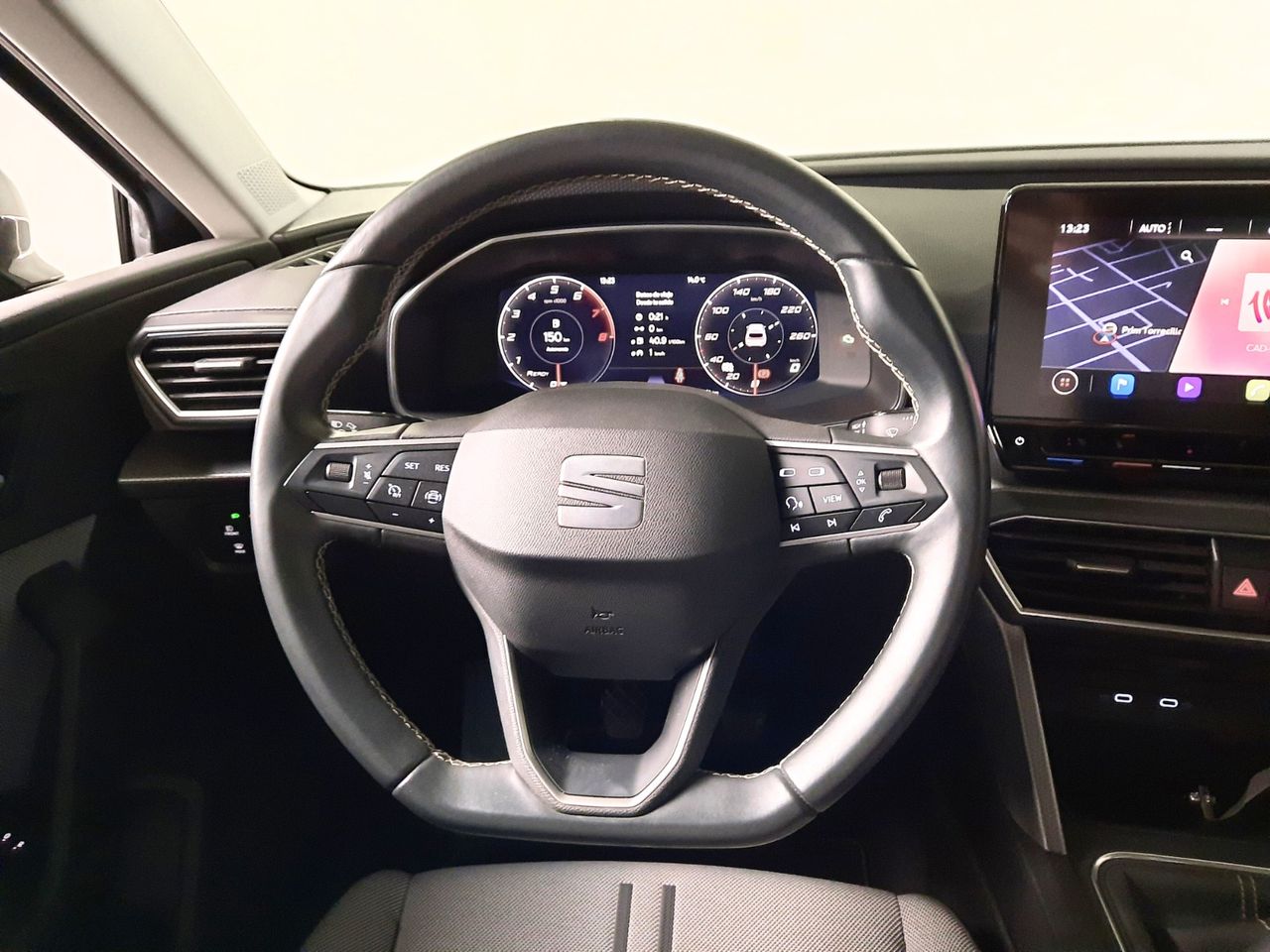 Seat Leon 1.0 eTSI S&S Style DSG-7 110  - Foto 2