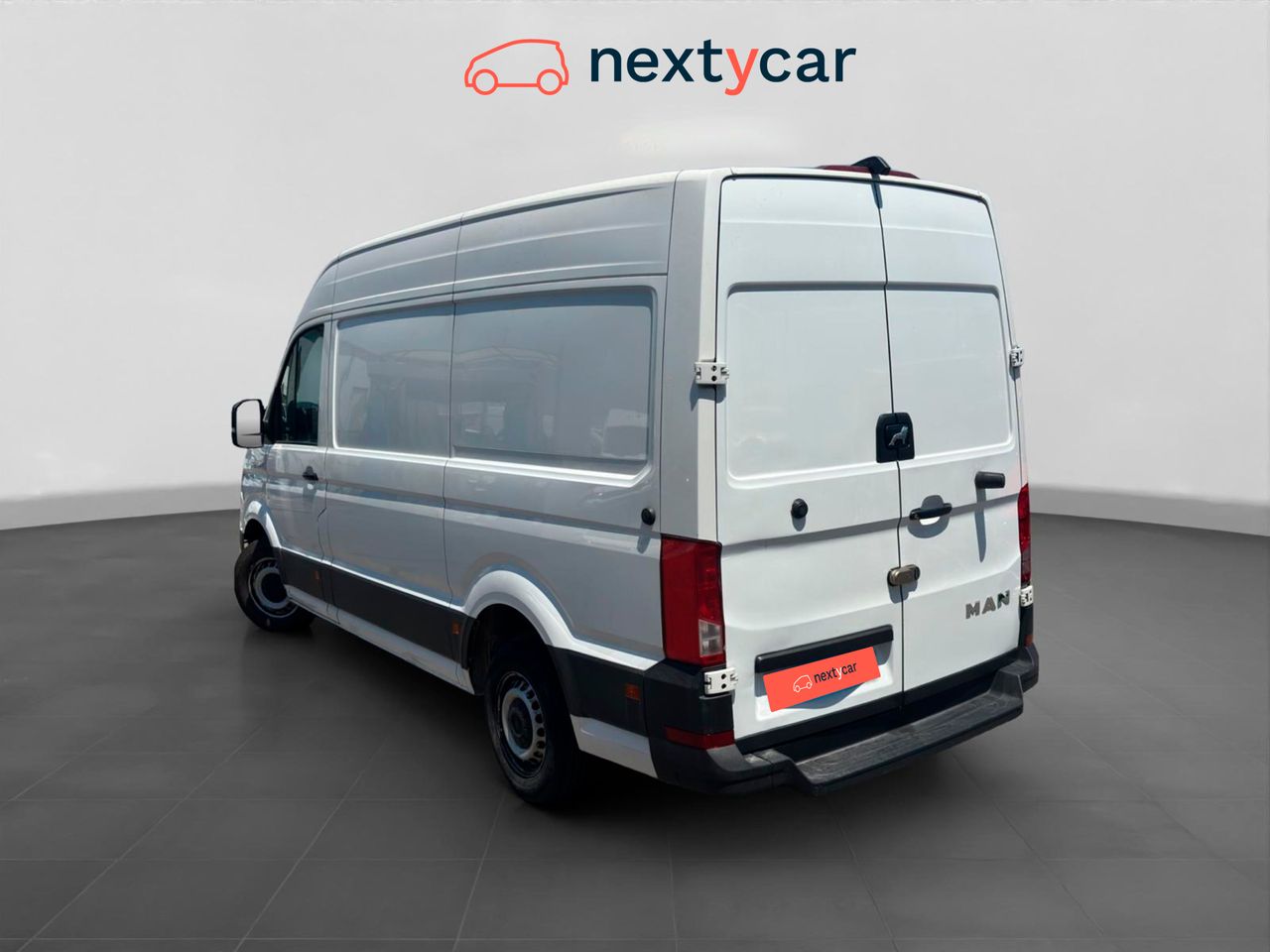 MAN TGE TGE 3.140 Fg. standard alto 3.5t RWD 140  - Foto 2