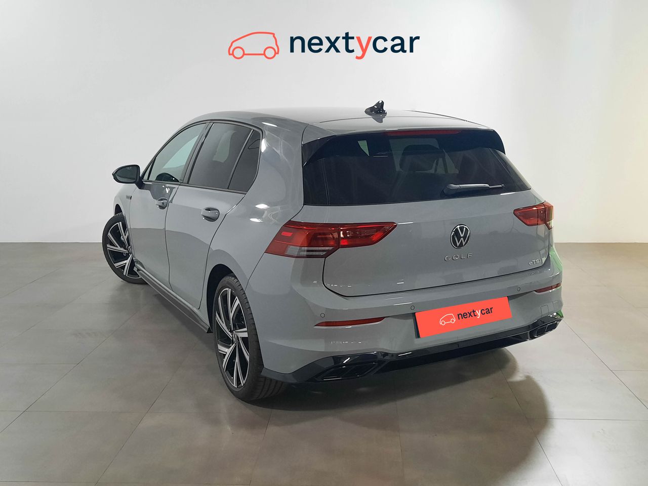 Volkswagen Golf Golf 1.5 eTSI R-Line DSG 110kW  - Foto 2