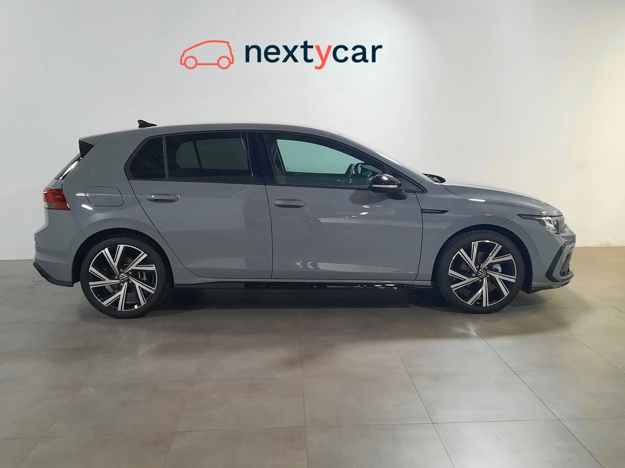 Volkswagen Golf Golf 1.5 eTSI R-Line DSG 110kW  - Foto 2