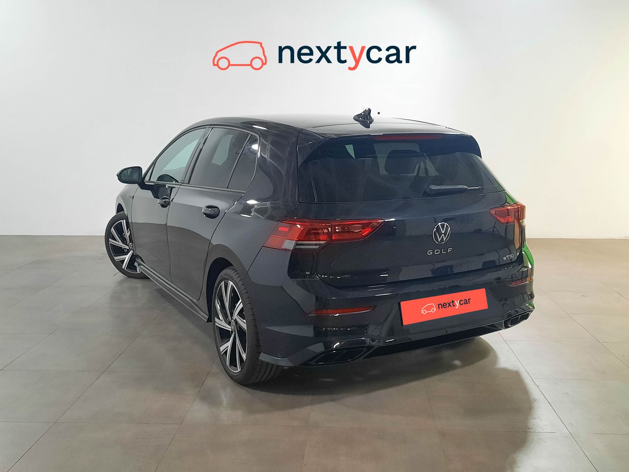 Volkswagen Golf Golf 1.5 eTSI R-Line DSG 110kW  - Foto 2