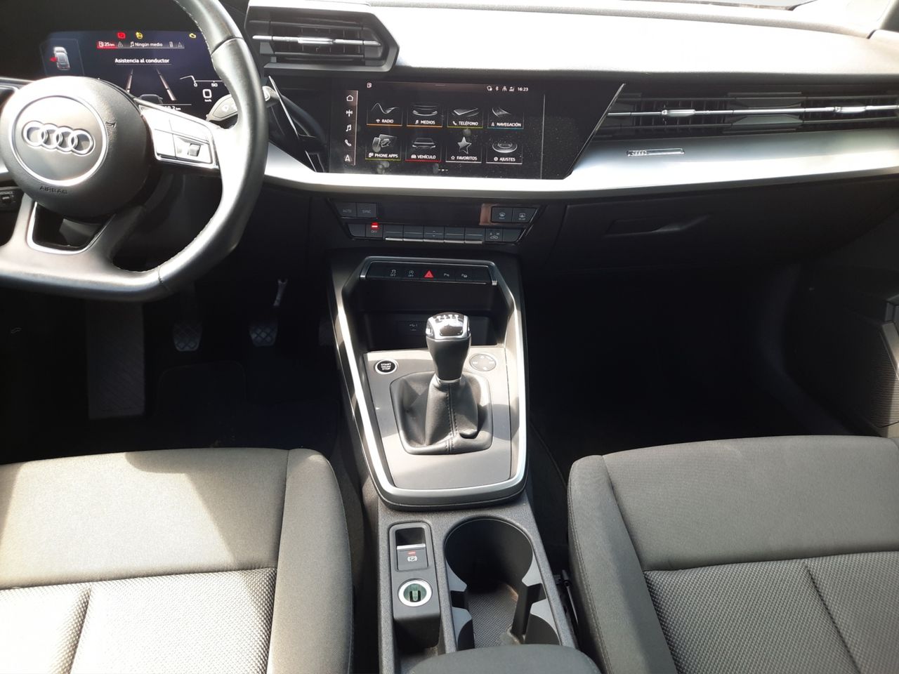 Audi A3 Sportback 30TDI Advanced  - Foto 2