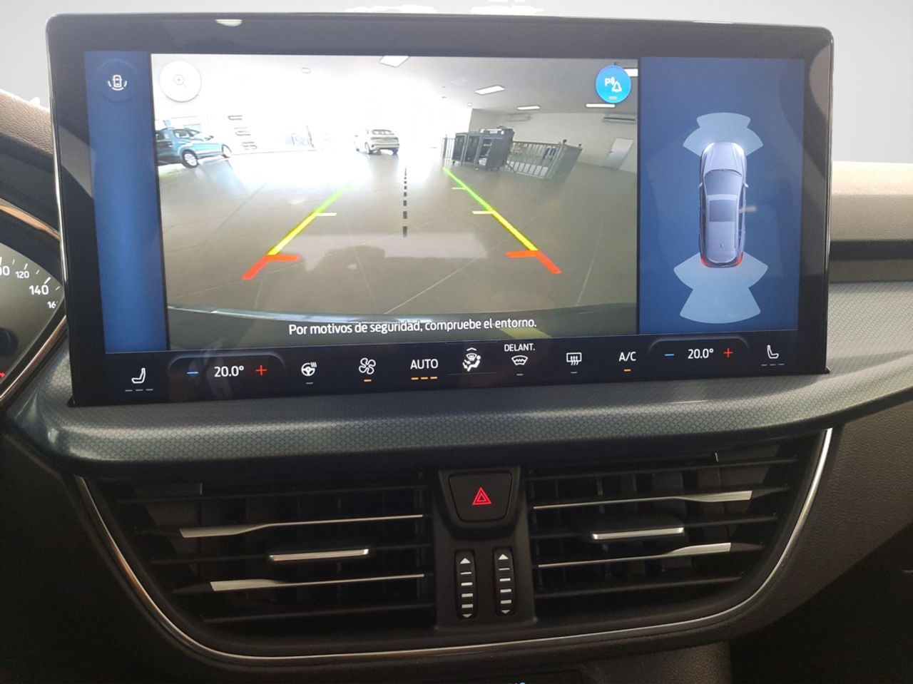 Ford Focus Sportbreak 1.0 Ecoboost MHEV Active 125  - Foto 2