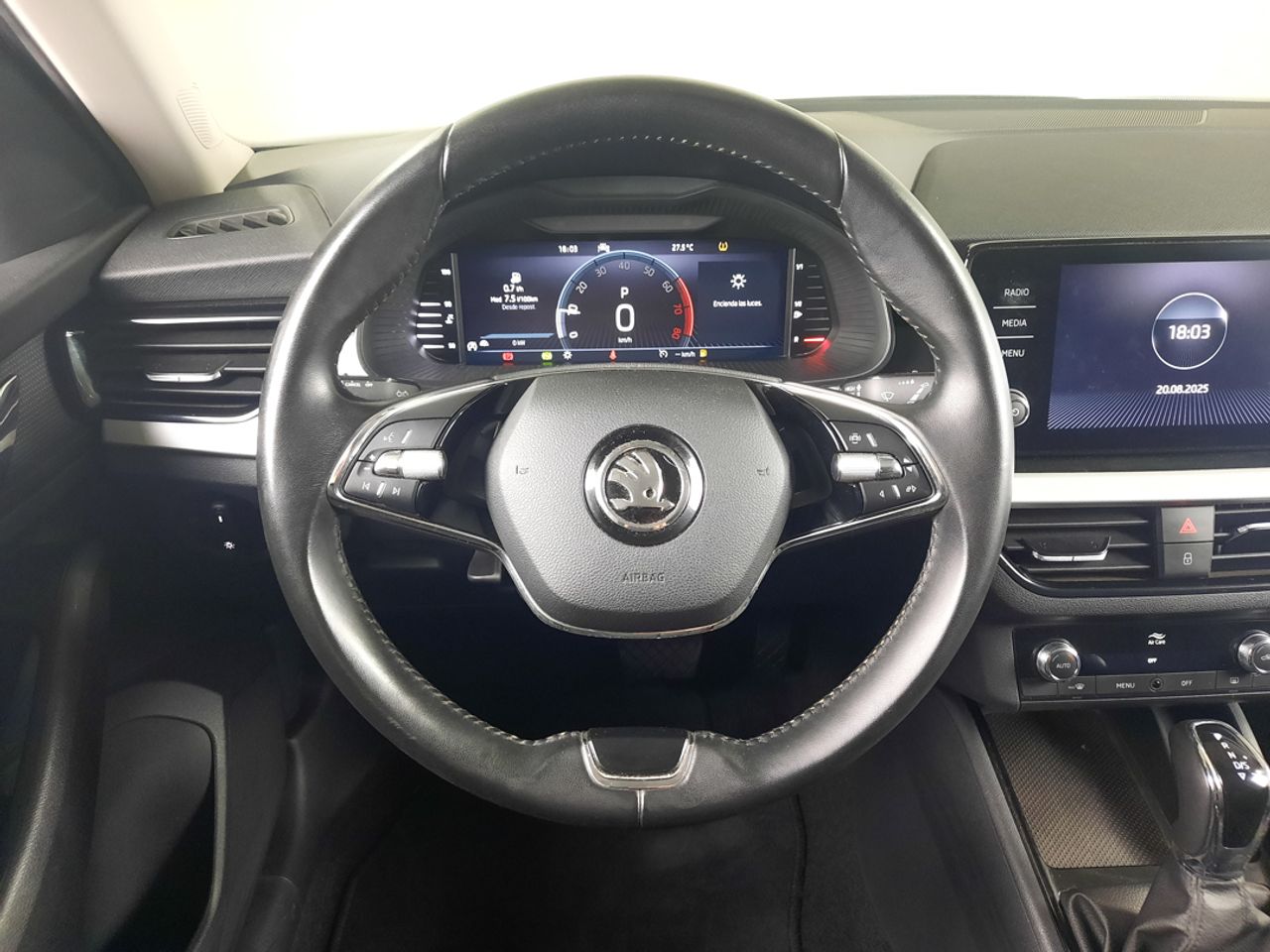 Skoda Kamiq 1.0 TSI Emotion 81kW DSG  - Foto 2