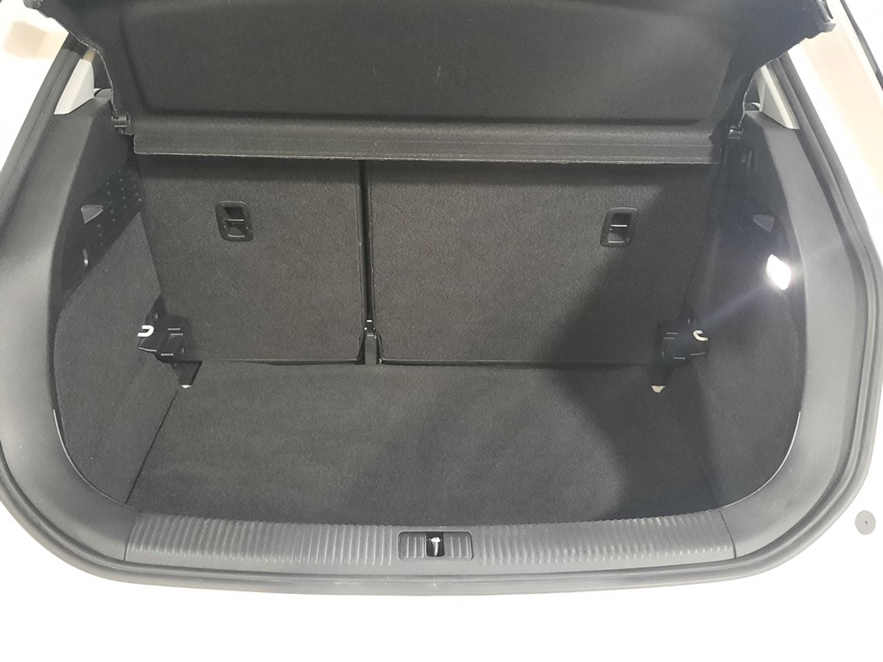 Audi A1 1.0 TFSI Adrenalin  - Foto 2