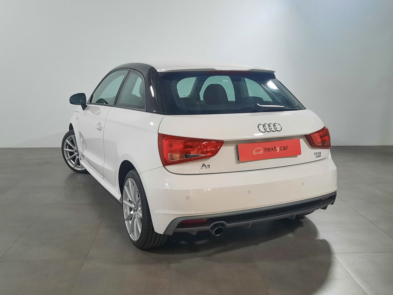 Audi A1 1.0 TFSI Adrenalin  - Foto 2
