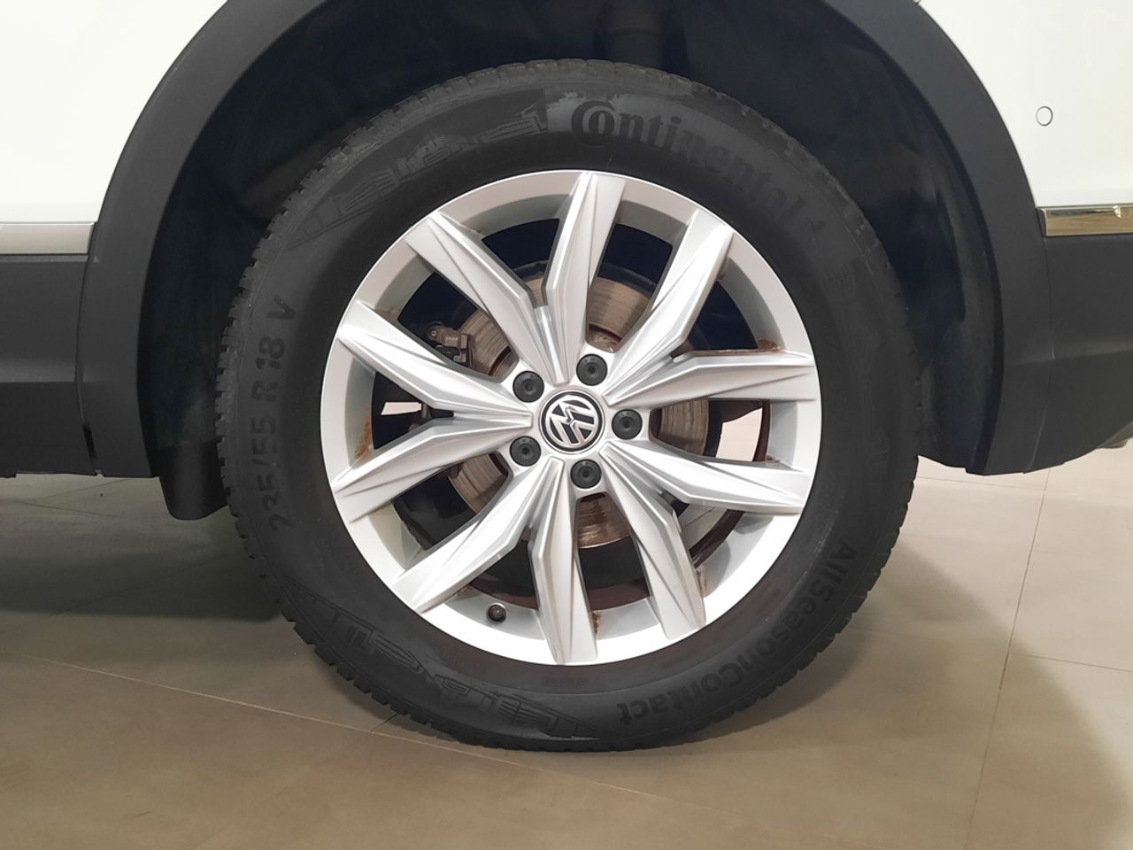 Volkswagen Tiguan Tiguan 2.0TDI Sport 4Motion 110kW  - Foto 2