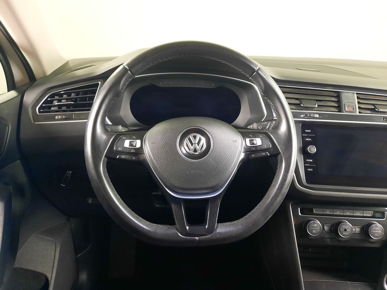 Volkswagen Tiguan Tiguan 2.0TDI Sport 4Motion 110kW  - Foto 2