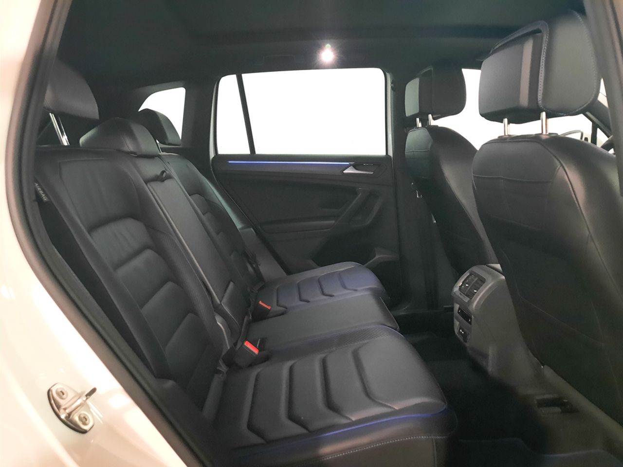 Volkswagen Tiguan Tiguan 2.0 TSI R 4Motion DSG 235kW  - Foto 2