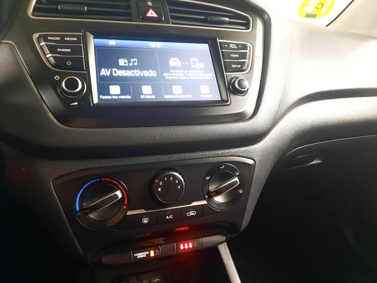 Hyundai i20 i20 1.2 MPI Essence LE  - Foto 2