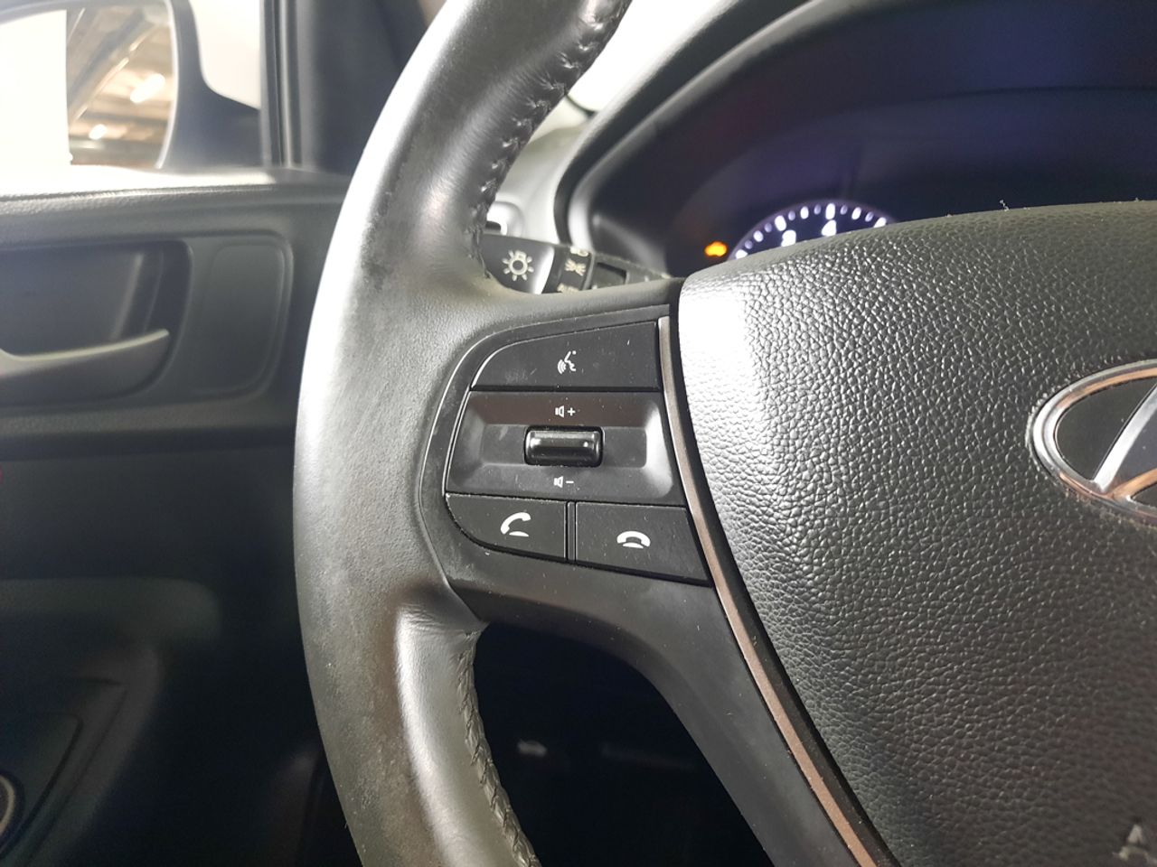 Hyundai i20 i20 1.2 MPI Essence LE  - Foto 2