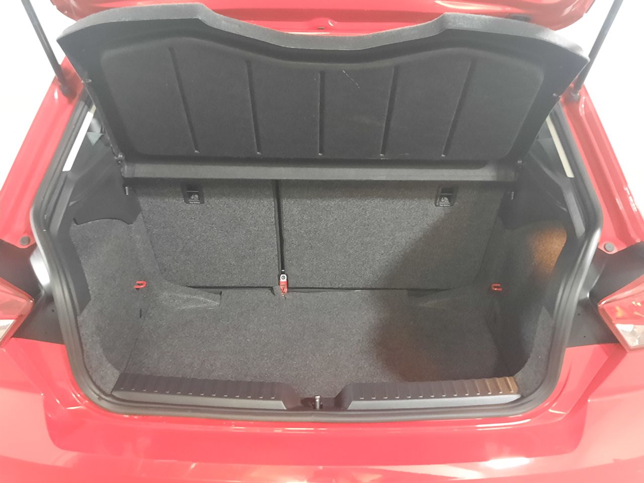 Seat Ibiza Ibiza 1.0 TSI S&S Style 95  - Foto 2