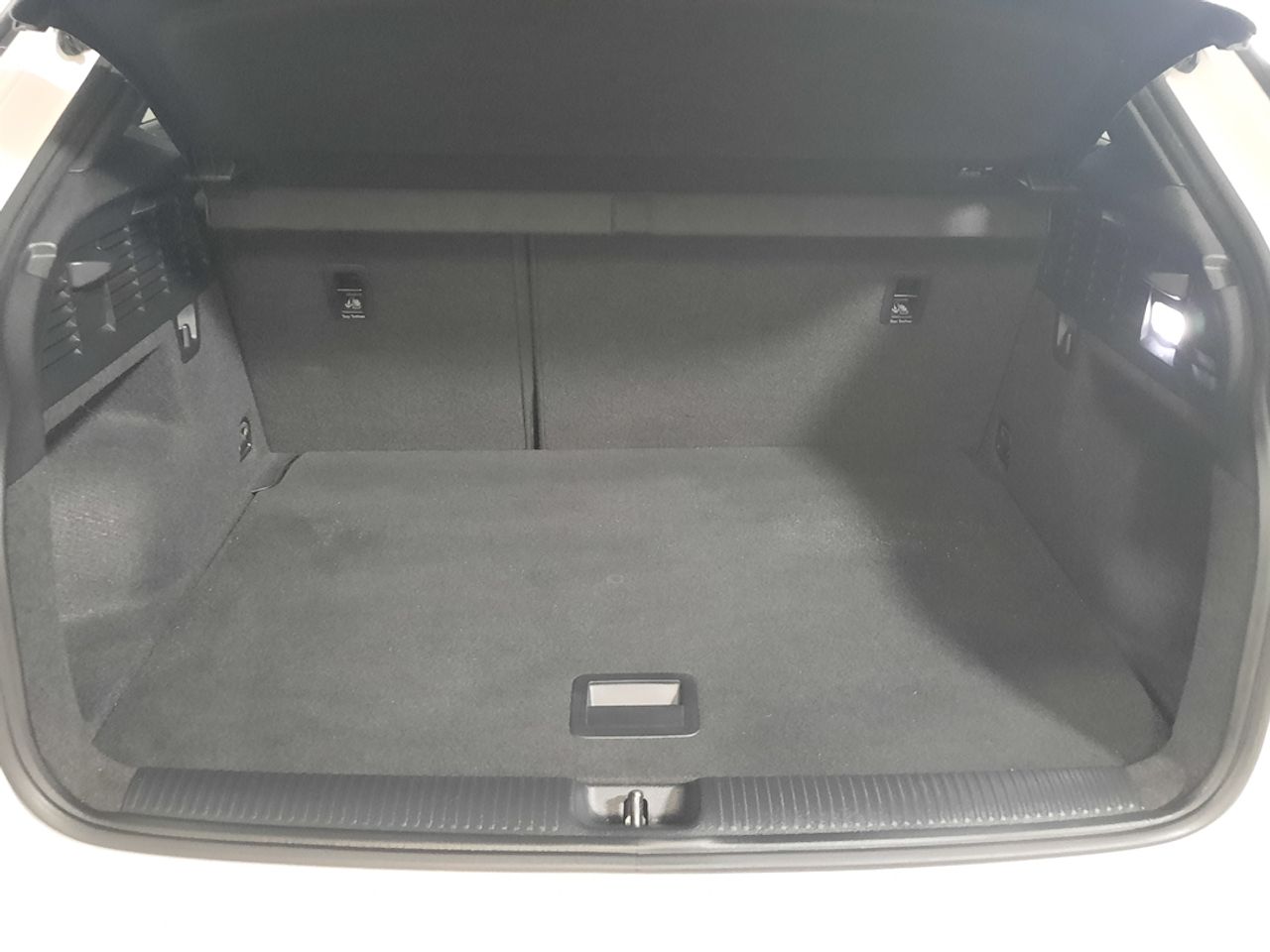 Audi Q2 Q2 2.0TDI Design edition quattro S-T 110kW  - Foto 2