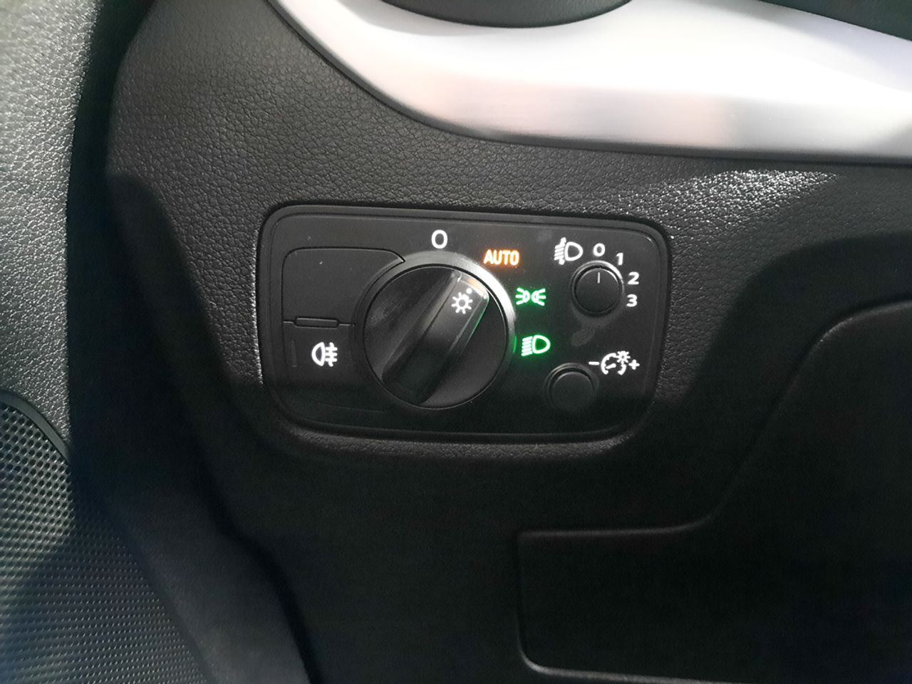 Audi Q2 Q2 2.0TDI Design edition quattro S-T 110kW  - Foto 2