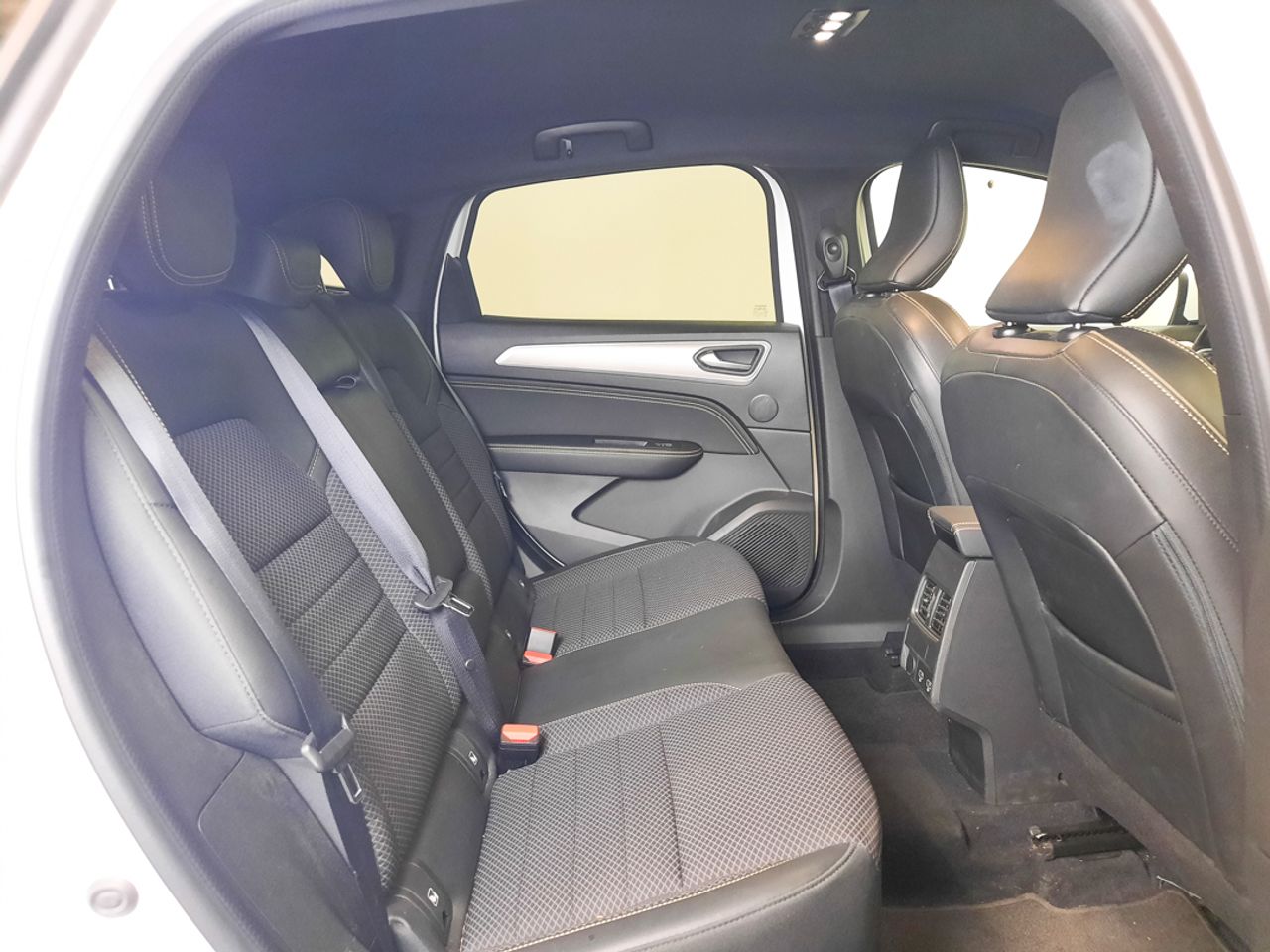 Renault Arkana Arkana 1.6 E-Tech Techno 105kW  - Foto 2