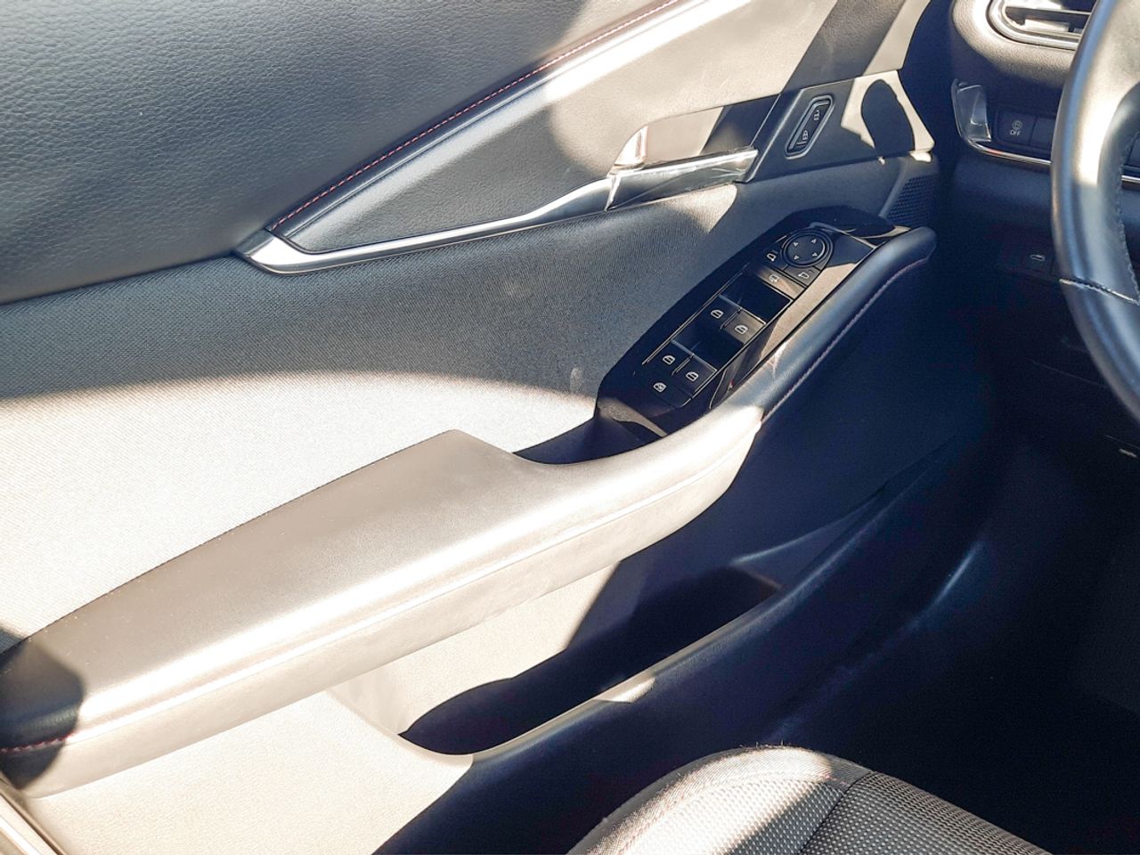 Mazda CX-30 2.0 e-Skyactiv-G Homura FWD Aut. 110kW  - Foto 2