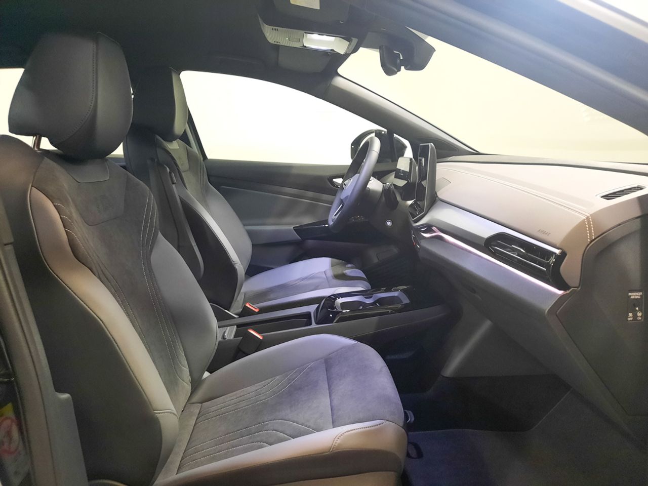 Volkswagen ID.4 ID.4 Pro 210KW 77Kwh  - Foto 2