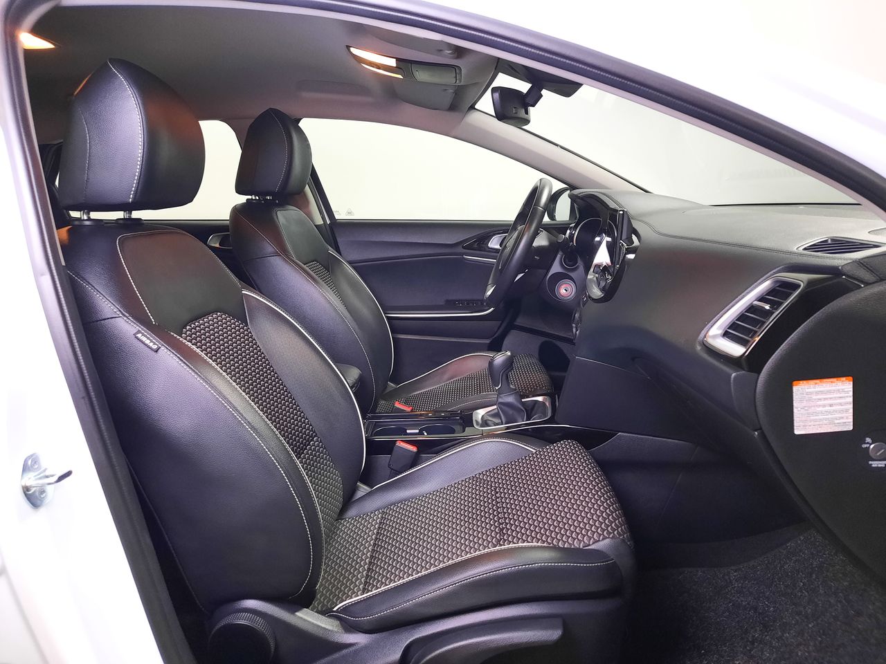 Kia XCeed XCeed 1.6 MHEV iMT Tech 136  - Foto 2