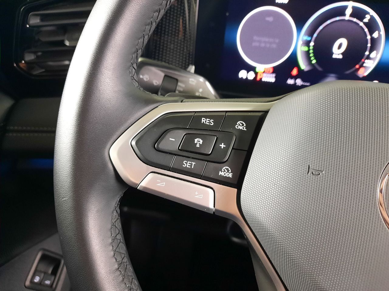 Volkswagen Tiguan Tiguan 1.5 TSI eHybrid Más DSG 150kW  - Foto 2