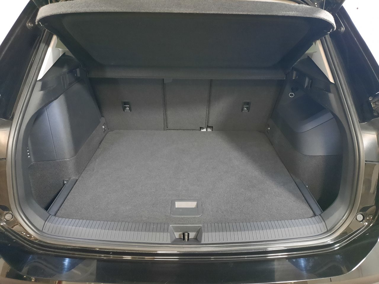 Volkswagen Tiguan Tiguan 1.5 TSI eHybrid Más DSG 150kW  - Foto 2