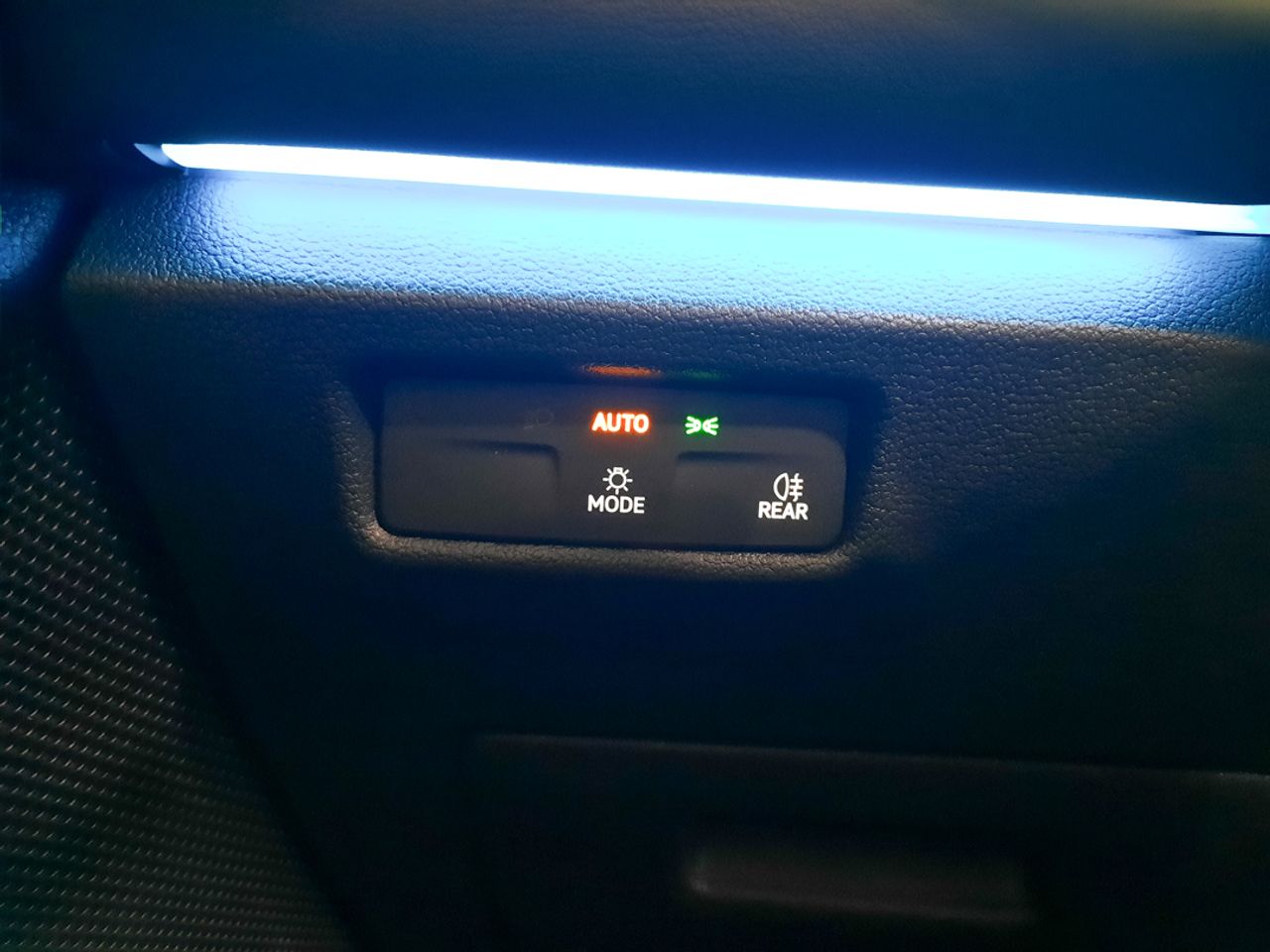 Volkswagen Tiguan Tiguan Life 1.5 TSI eHybrid 110 kW (150 CV) / 85 kW (115 CV)  Automático DSG 6 vel. - Foto 2