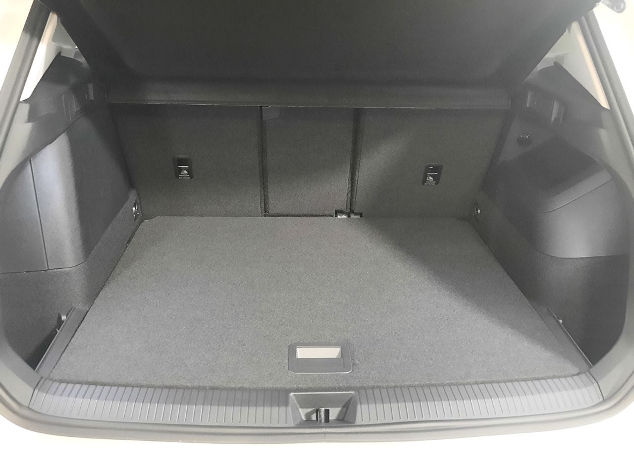 Volkswagen Tiguan Tiguan Life 1.5 TSI eHybrid 110 kW (150 CV) / 85 kW (115 CV)  Automático DSG 6 vel. - Foto 2