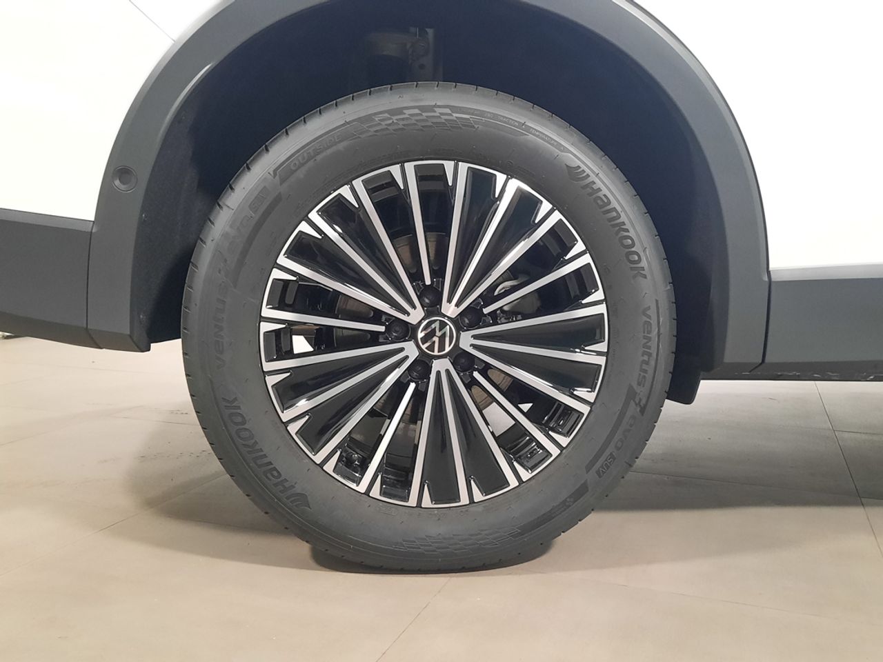 Volkswagen Tiguan Tiguan Life 1.5 TSI eHybrid 110 kW (150 CV) / 85 kW (115 CV)  Automático DSG 6 vel. - Foto 2